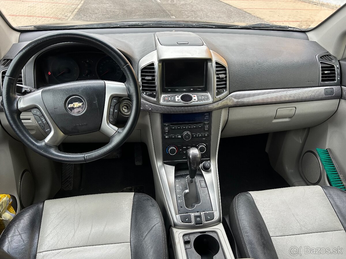 Predám Chevrolet Captiva 2.2 - 9