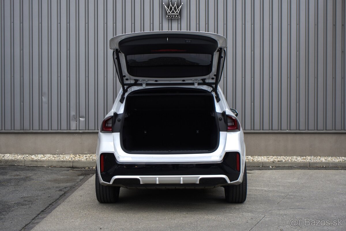 BMW iX1 xDrive30 M-paket, záruka, Harman/kardon, PPF DPH - 9