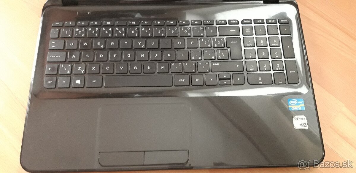 HP INTEL I3 WINDOS10 ORIGINAL plus IPAD 2 - 9