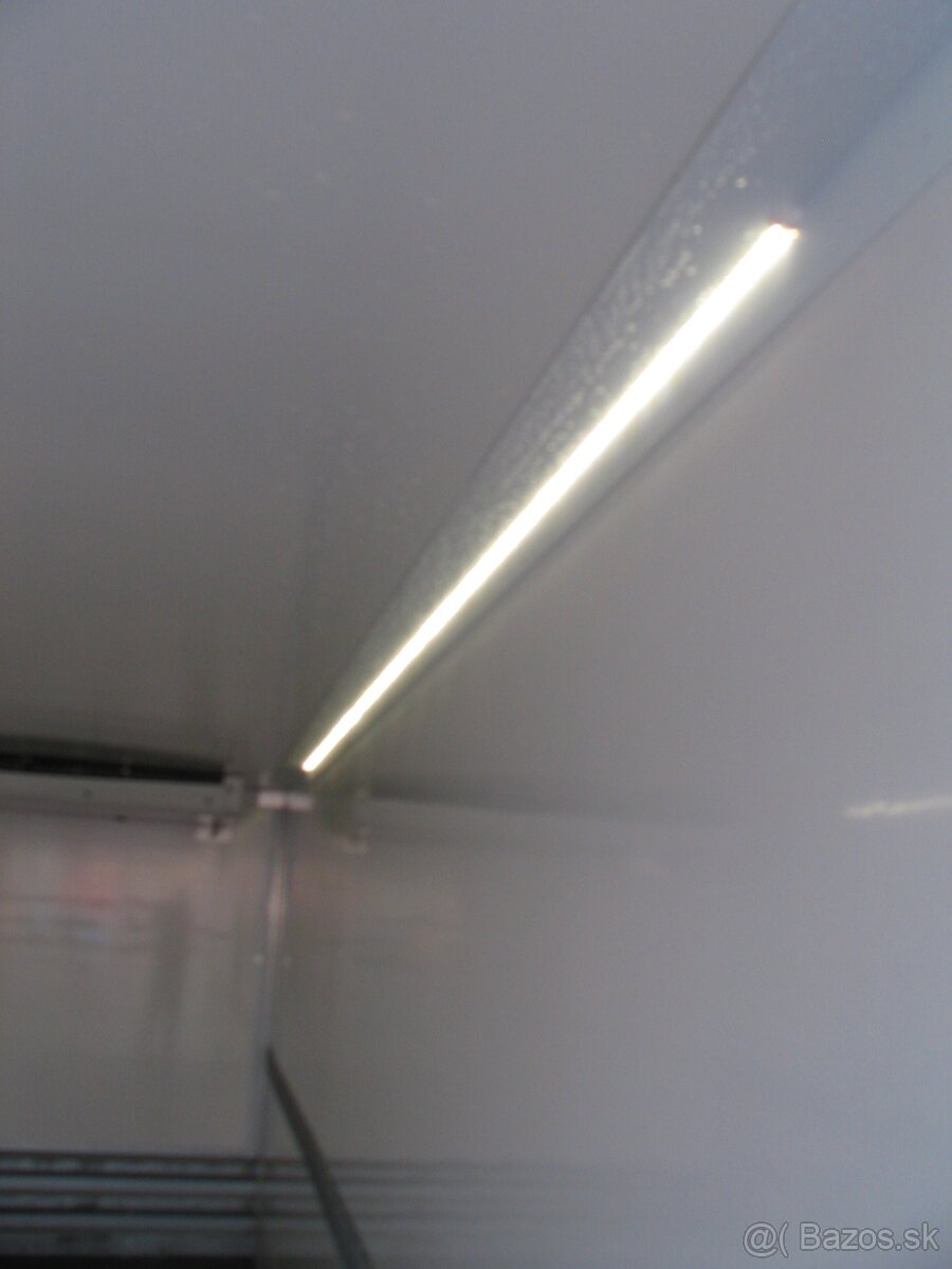 MAN TGL 12.190 4x2 chladiar s hydr. celom (dovoz). - 9