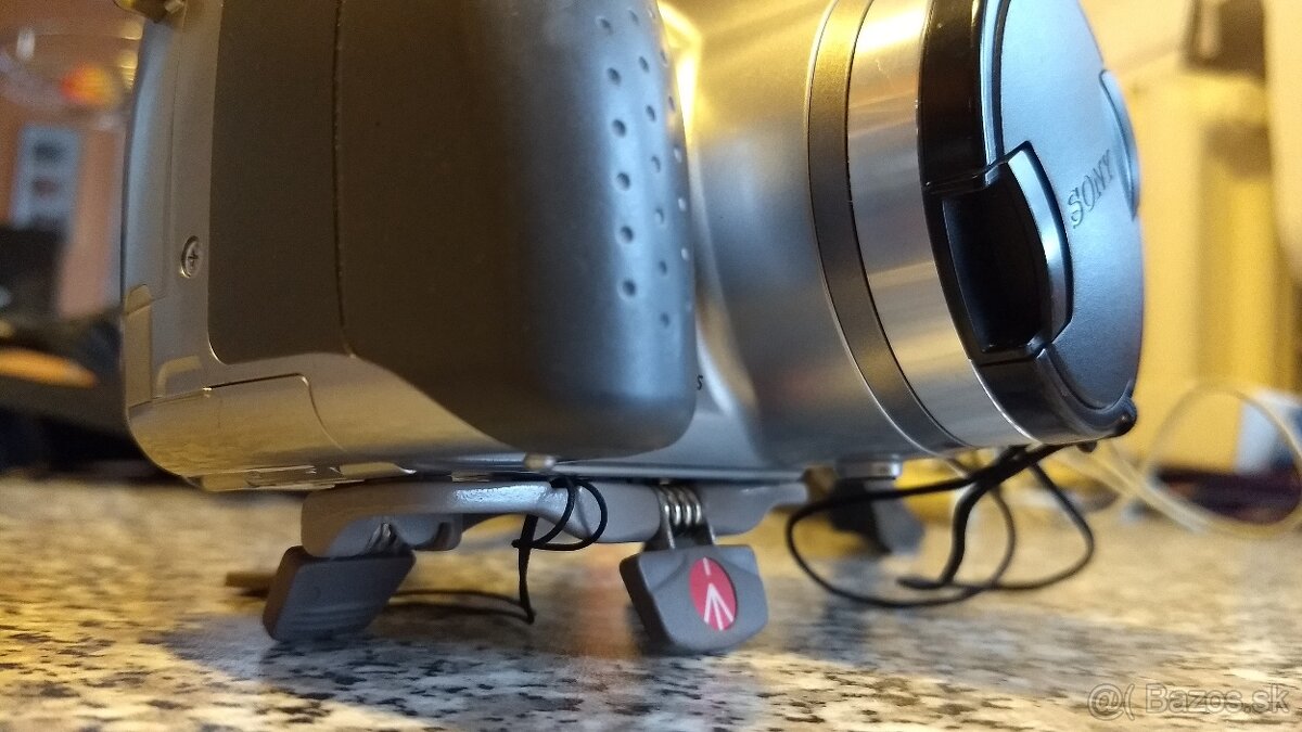 Fotoaparát Sony DSC-H2 - 9