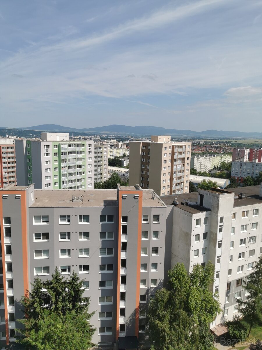 Kvp- veľký 3 izbový byt - 9