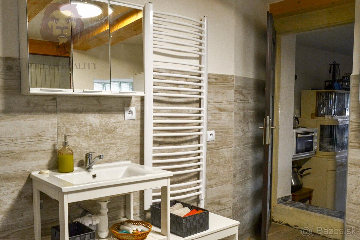 Zrekonštruovaná vidiecka chalupa / rodinný dom na predaj – L - 9