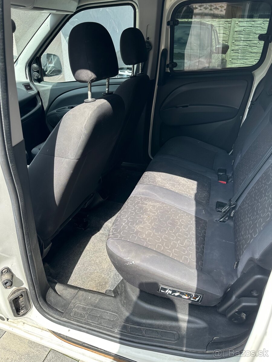 Fiat Doblo - 9