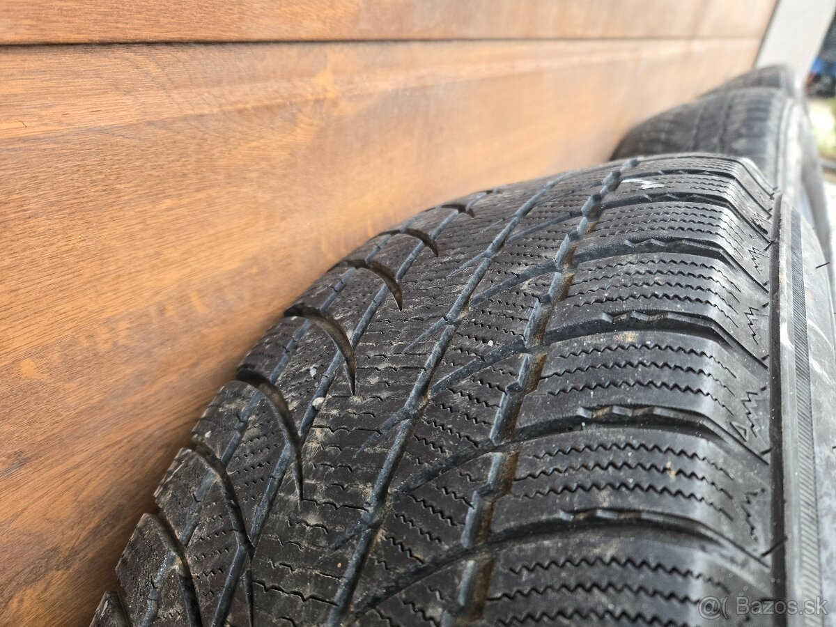 Disky 5x114,3 pneu 235/70 R16 - 9