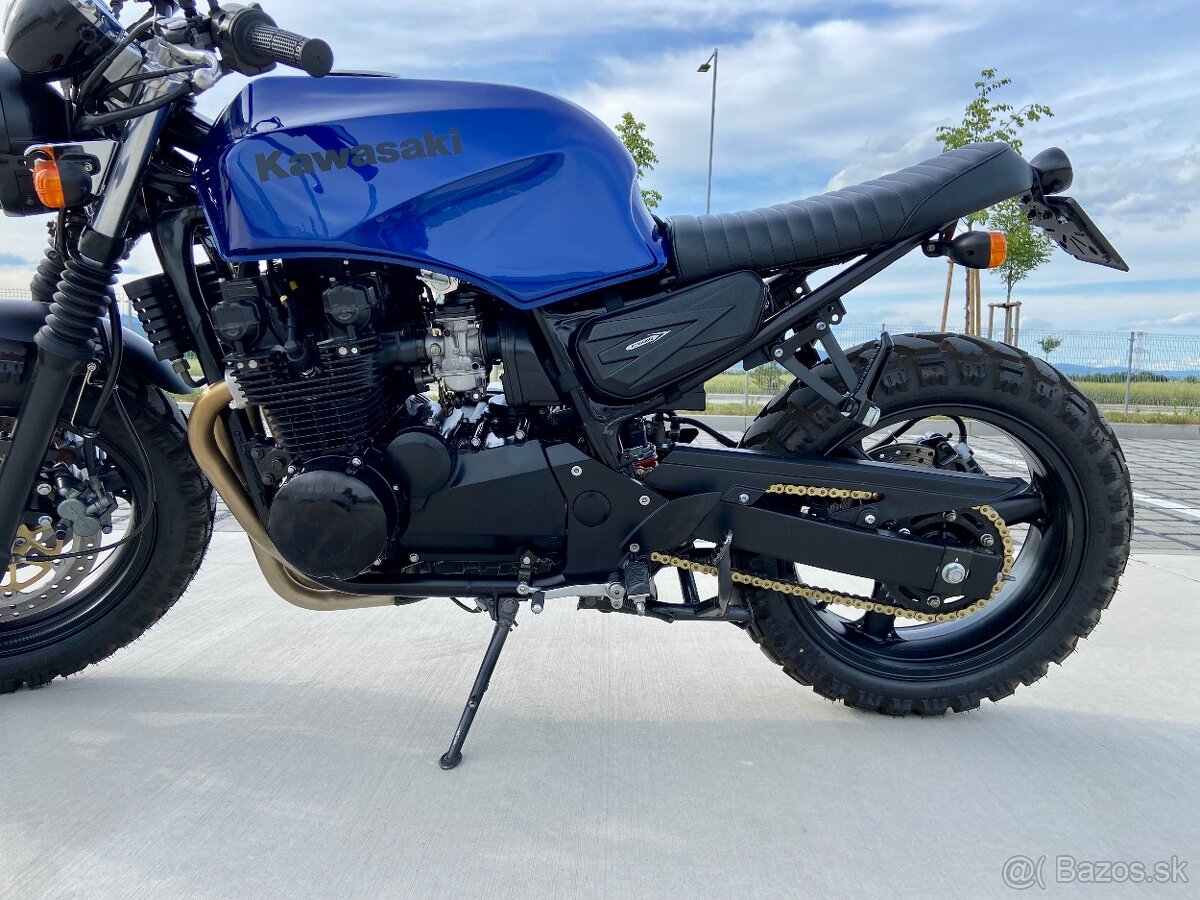 KAWASAKI CAFE RACER - 9