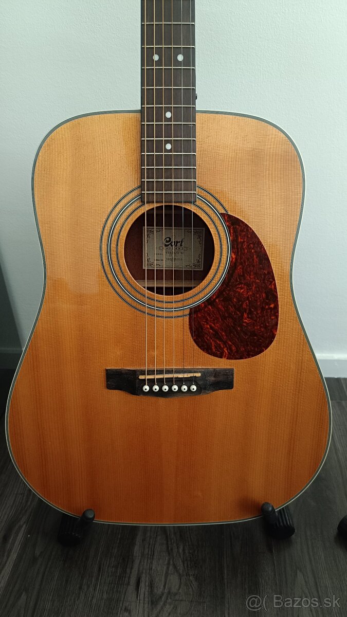 Predám gitarový set – Cort + Ibanez + Vox kombo + príslušens - 9