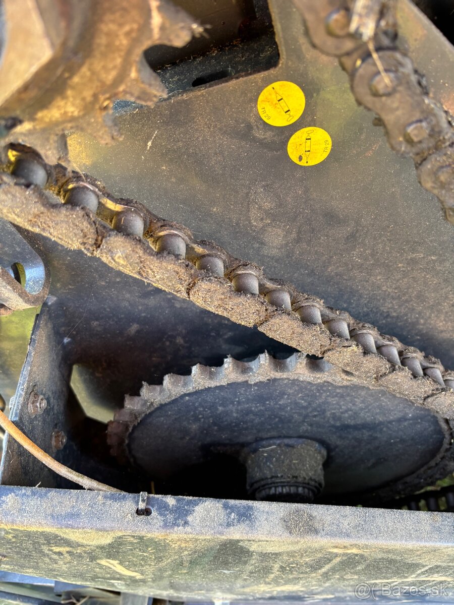 Lis na guľaté / okrúhle balíky Vicon Rv 1901 - 9