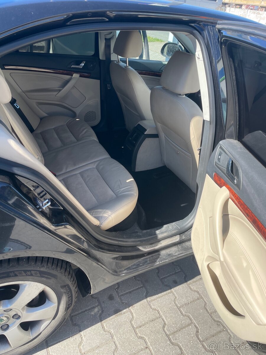 Škoda Octavia 2 Facelift 1.9TDI DSG - 9