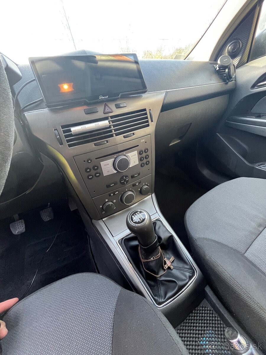 Opel astra h 1.9 cdti - 9