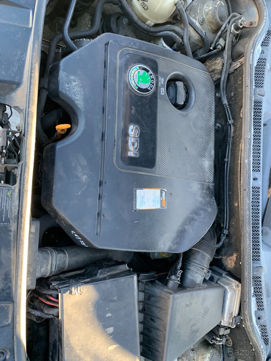 Rozpredam fabiu na nahradne diely 1.9sdi - 9