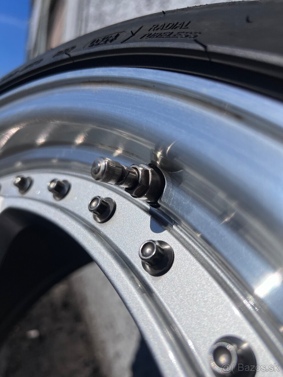 5x112 8.5j et30 r20 255/30r20 - 9