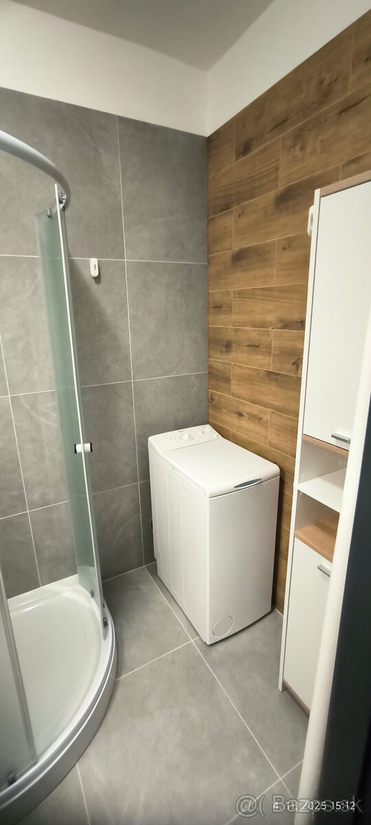 Prenájom 1-izbový byt – Banská Bystrica, Uhlisko (Golianova) - 9