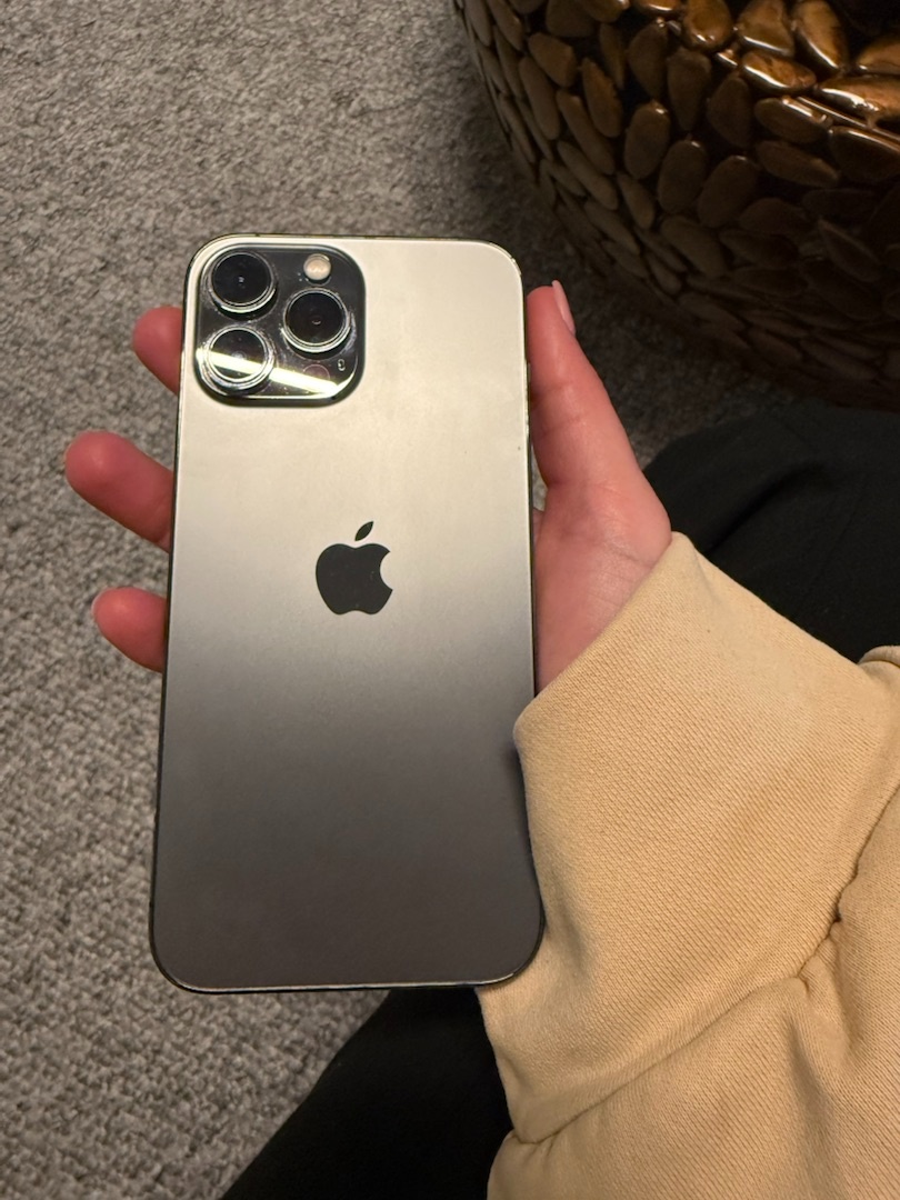 Predám iPhone 13 Pro Max 128GB - 9