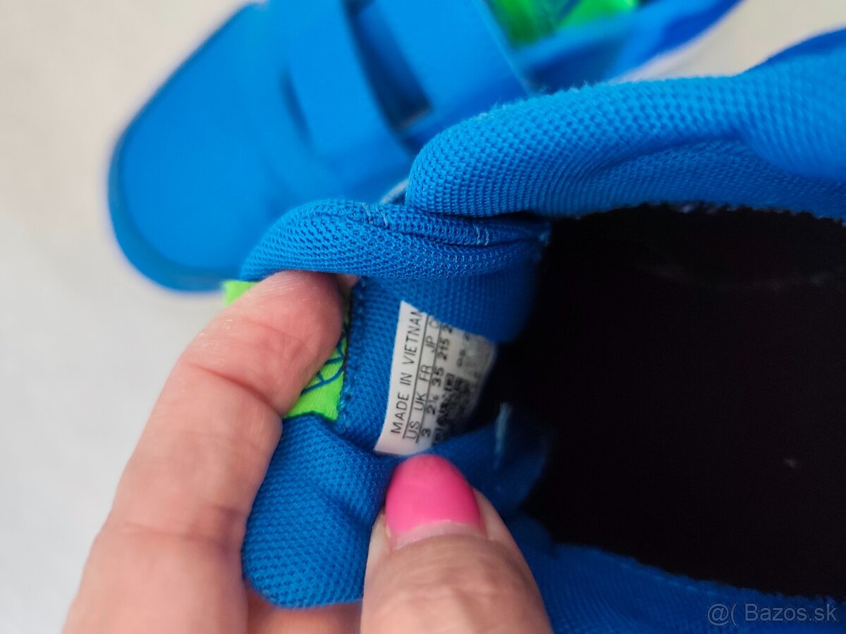 tenisky vel.35 cena za balik - 9