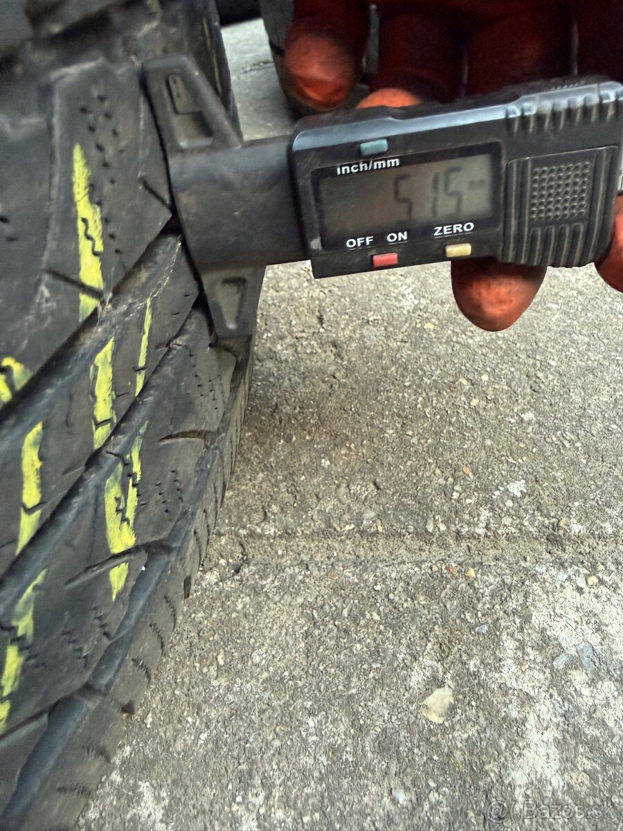 Zimné 215/75 R16C Nankang - 9