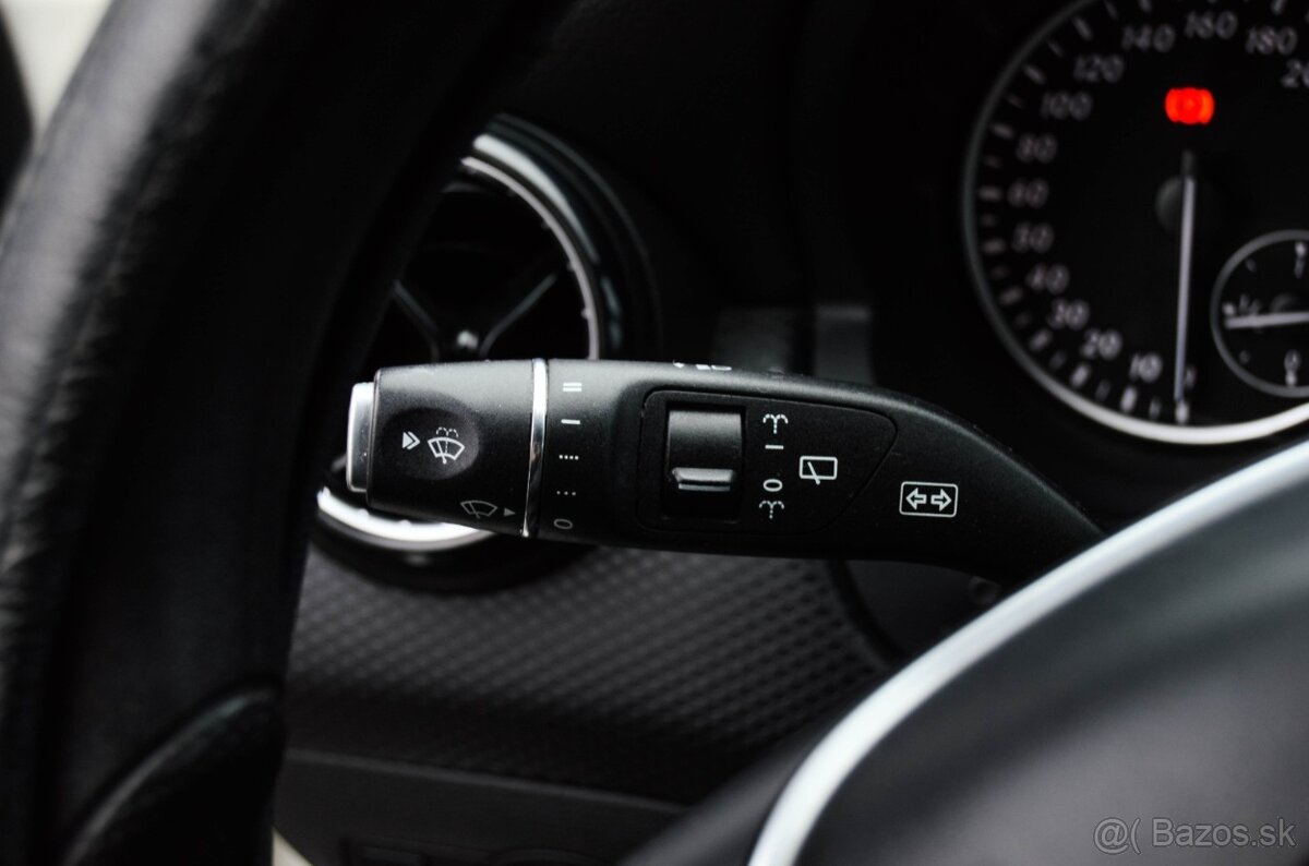 Mercedes-Benz A trieda 180 - 9