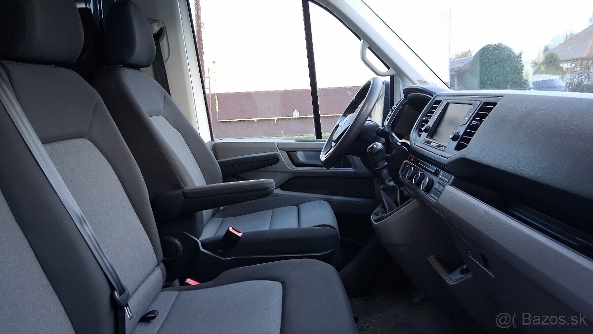 VW Volkswagen Crafter 2,0Tdi , L2H2 , M6 , 103kW r.v.2018 - 9