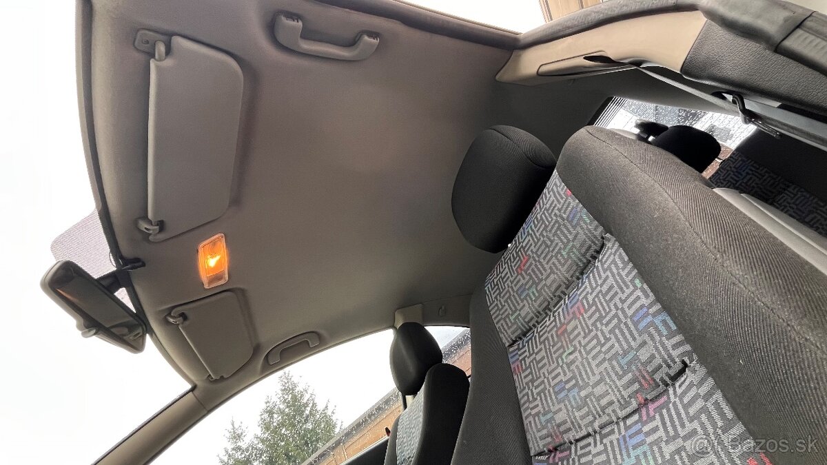 Opel Astra Coupé Turbo - 9