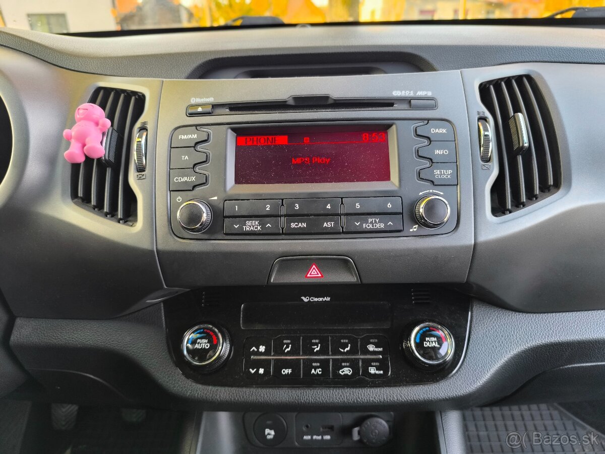 KIA SPORTAGE 1,7 CRDi 85 KW - 9