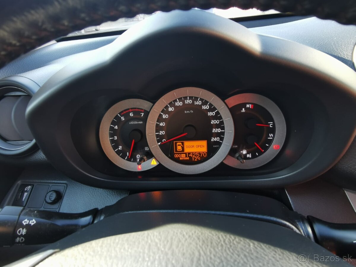 Toyota rav 4, 2.2 d4d, 130kw, - 9