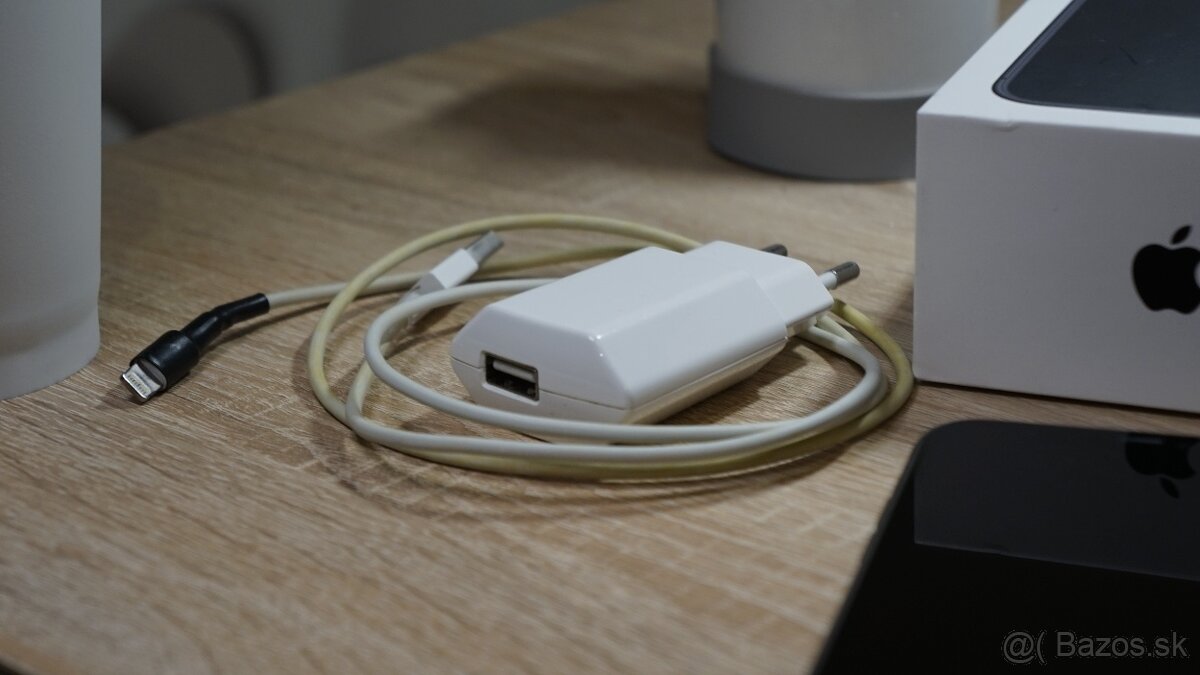 iPhone 11 64GB TOP STAV - 9