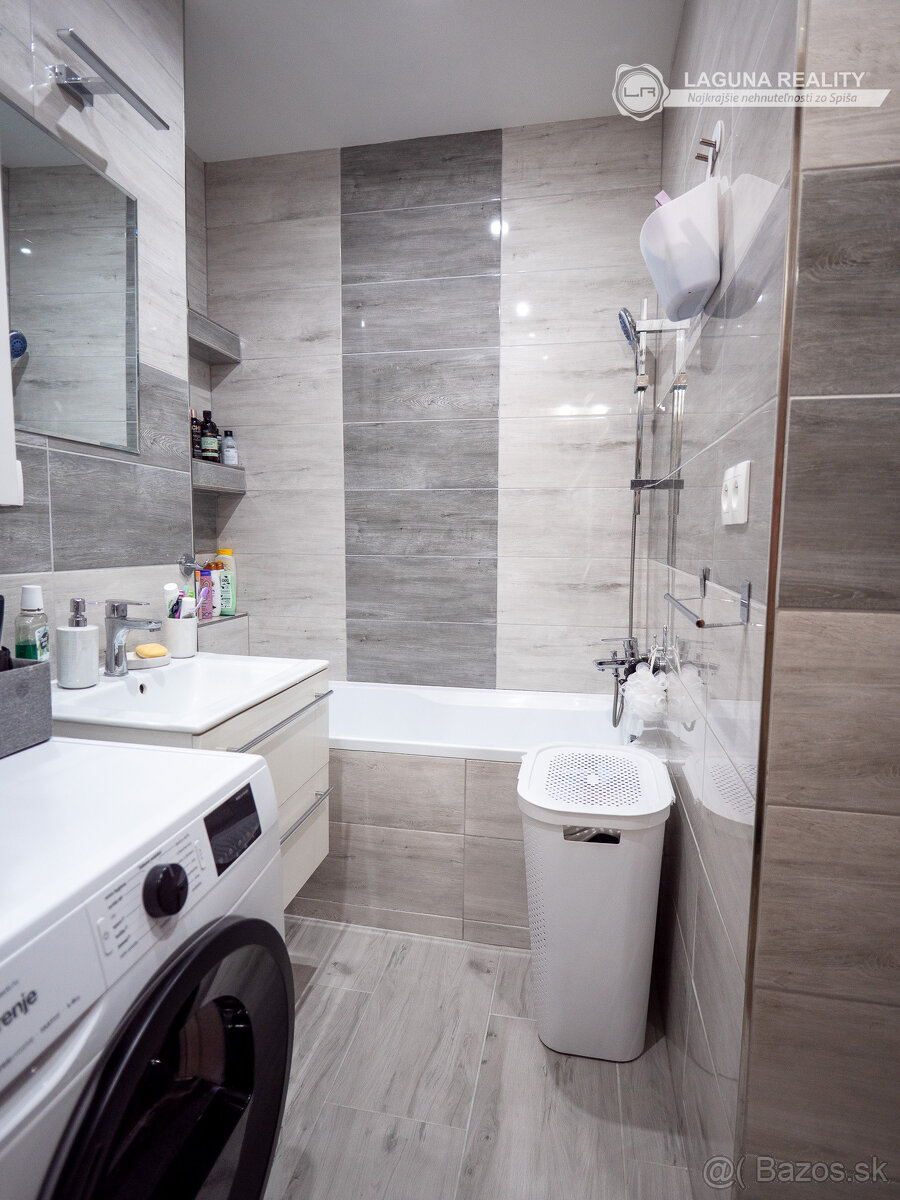 REZERVOVANÉ- 3-izbový, nadštandardne veľký byt s balkónom - - 9