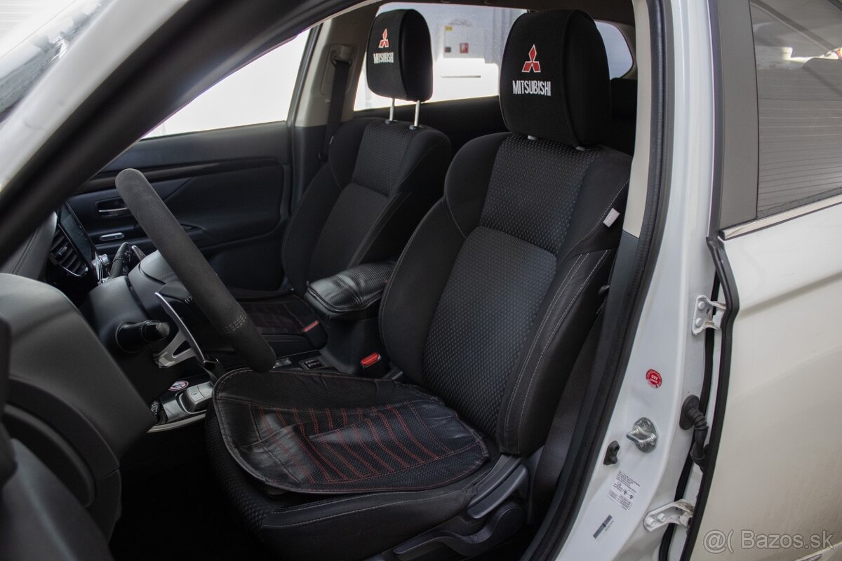 Mitsubishi Outlander 2.4 PHEV 99kw CVT 2019 - 9