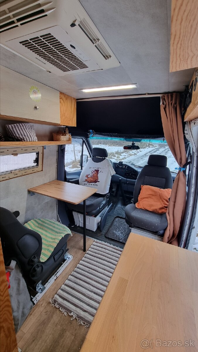 🚐 Obytná dodávka MB Sprinter 312D - Off-grid a Celoročná - 9