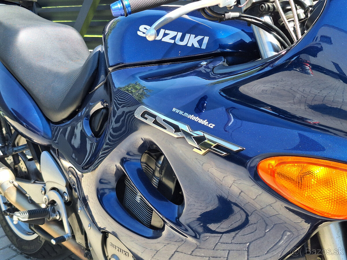 Suzuki GSX 750F - 9