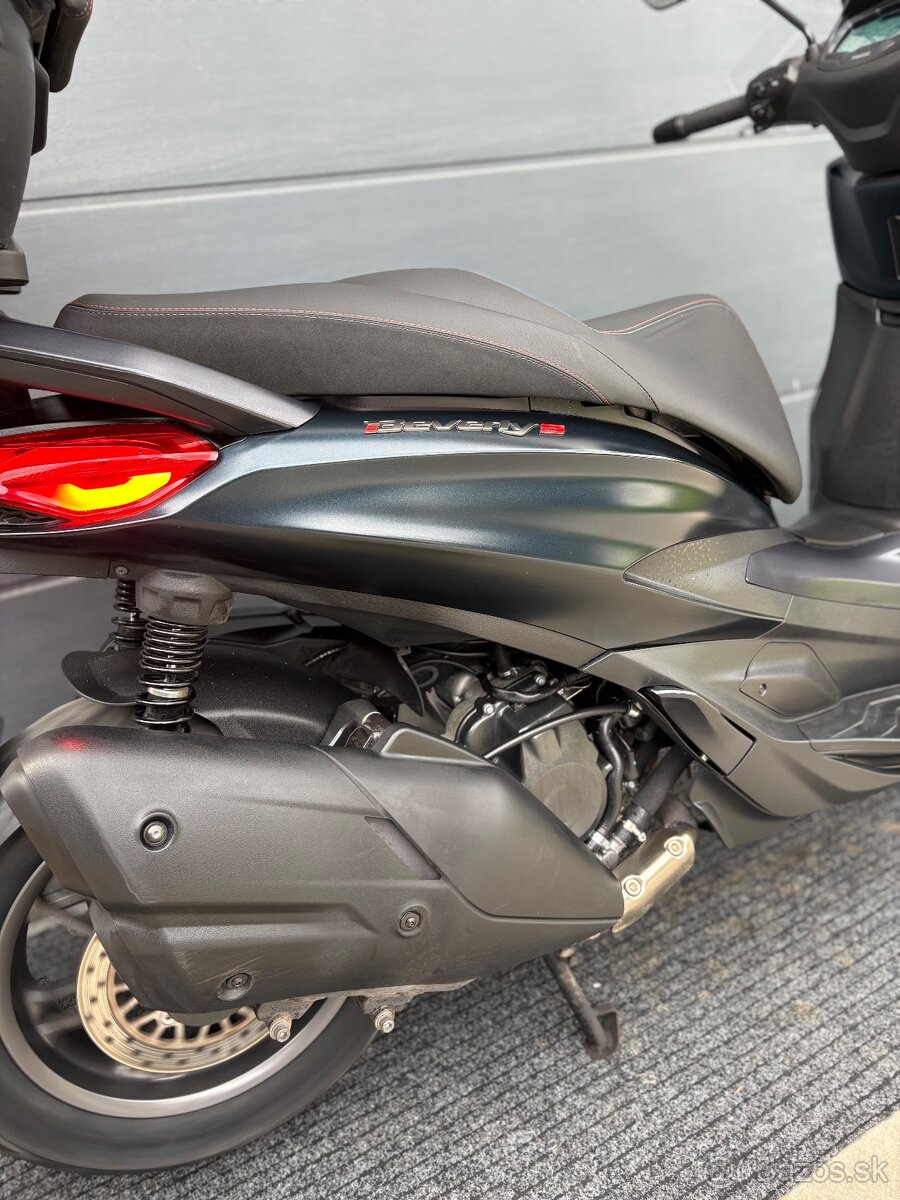 Piaggio Beverly 400HPE 2021 - 9