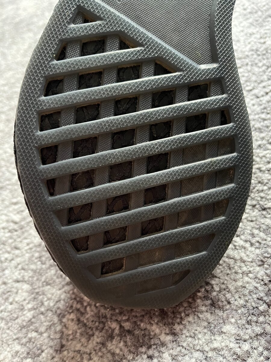 Adidas Deerupt Runner, velikost 36 2/3 - 9