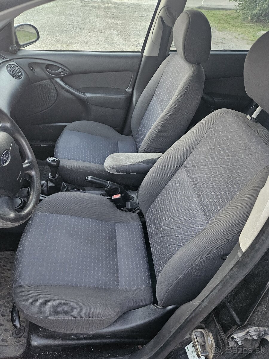 Rozpredam ford focus 1.6 74kw - 9