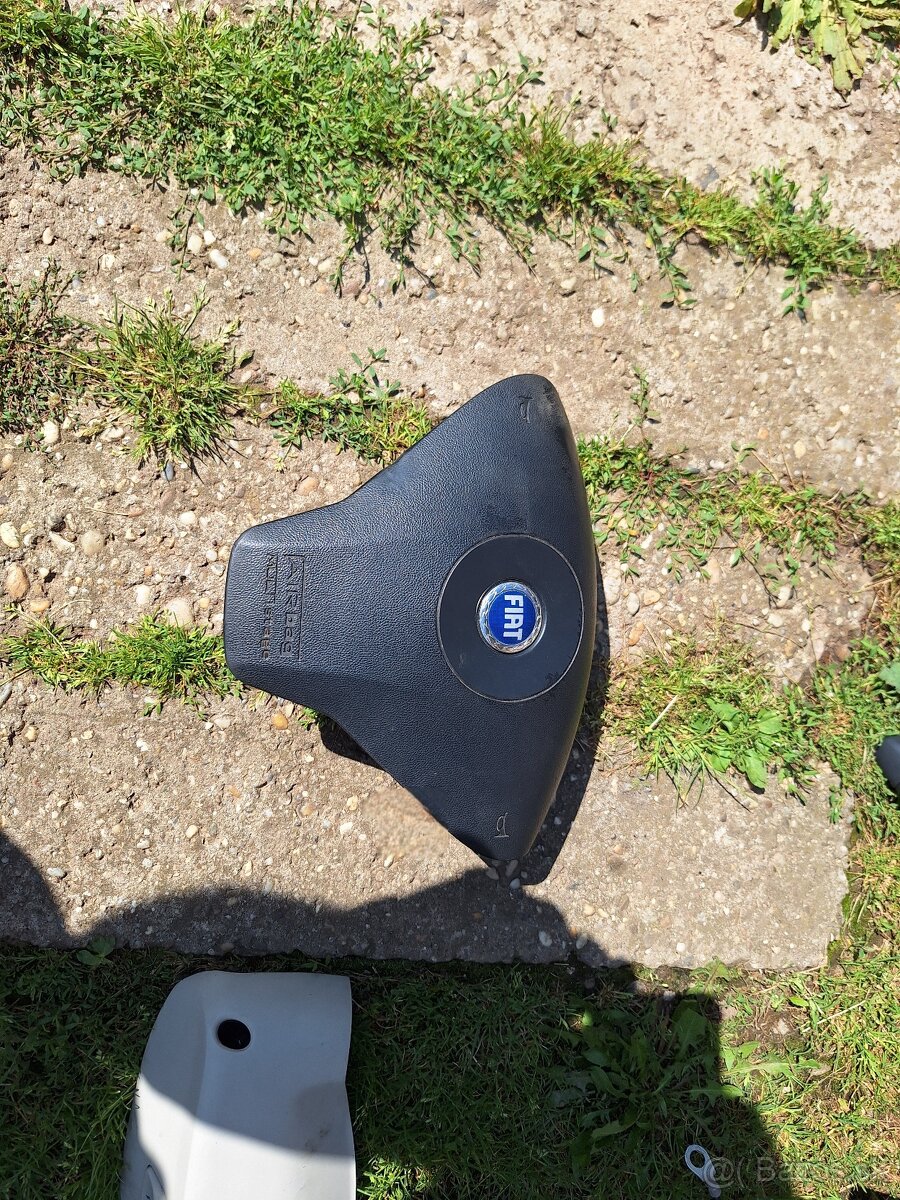 Fiat stilo 1.6 76kw - 9