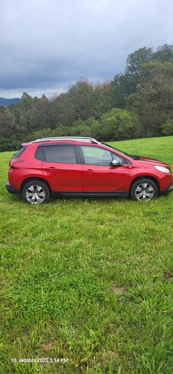 Peugeot 2008 style 1.2 PureTech 110k - 9