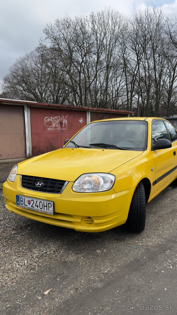 Hyundai Accent automat - 9