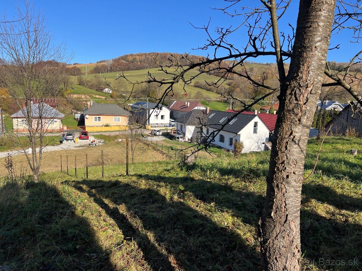 Ďurďoš, 3x st.pozemok s Is - 9