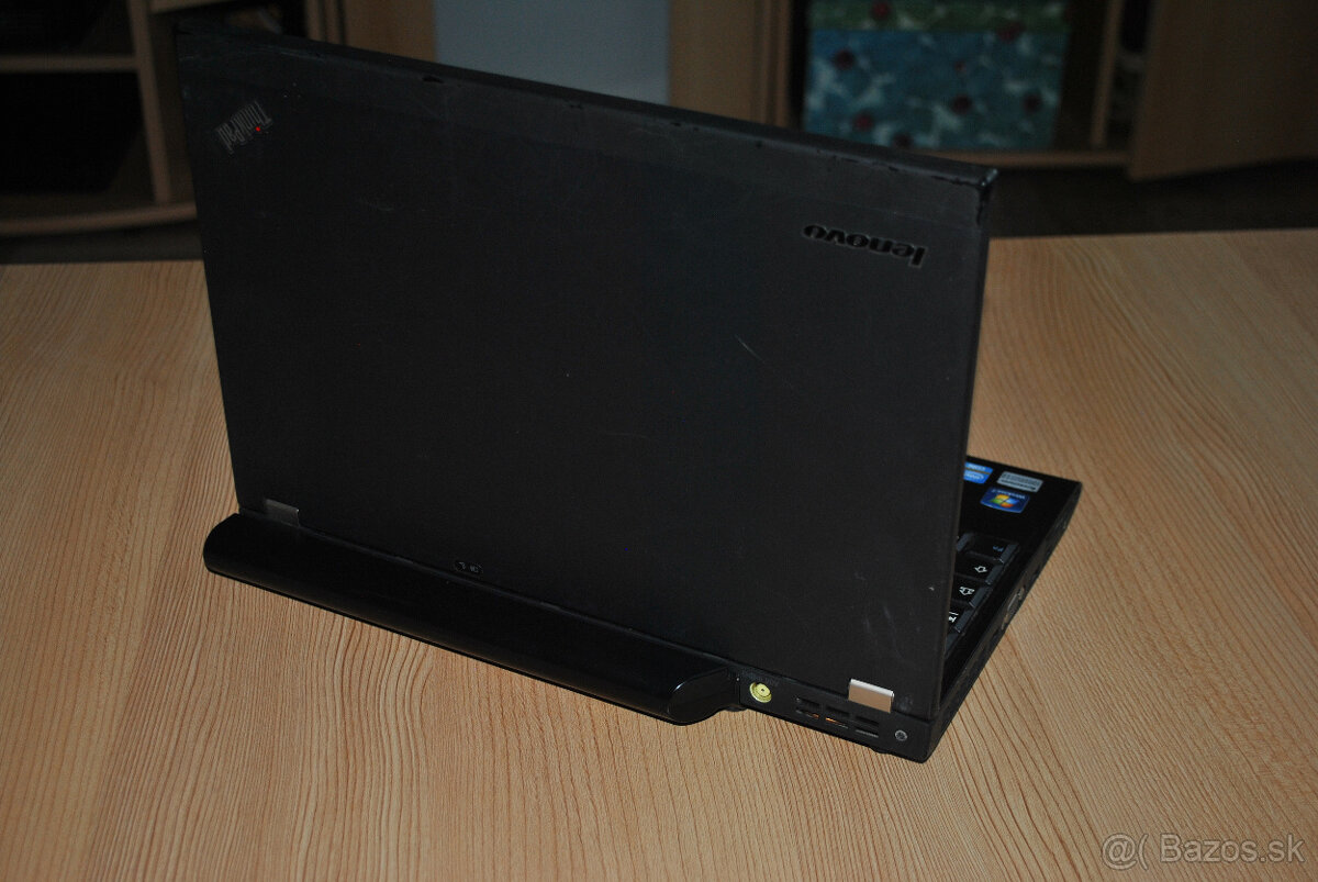Libreboot - Lenovo ThinkPad X220 - dobrý stav - 9