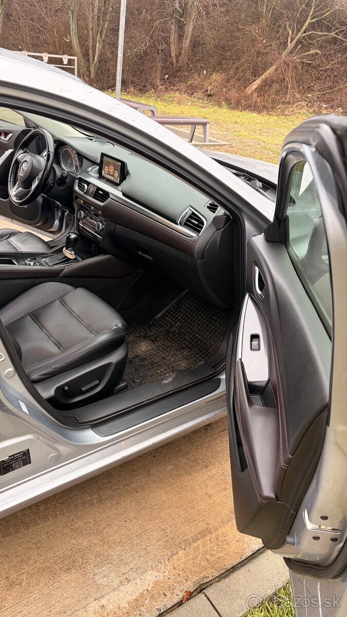 Mazda 6 - 9