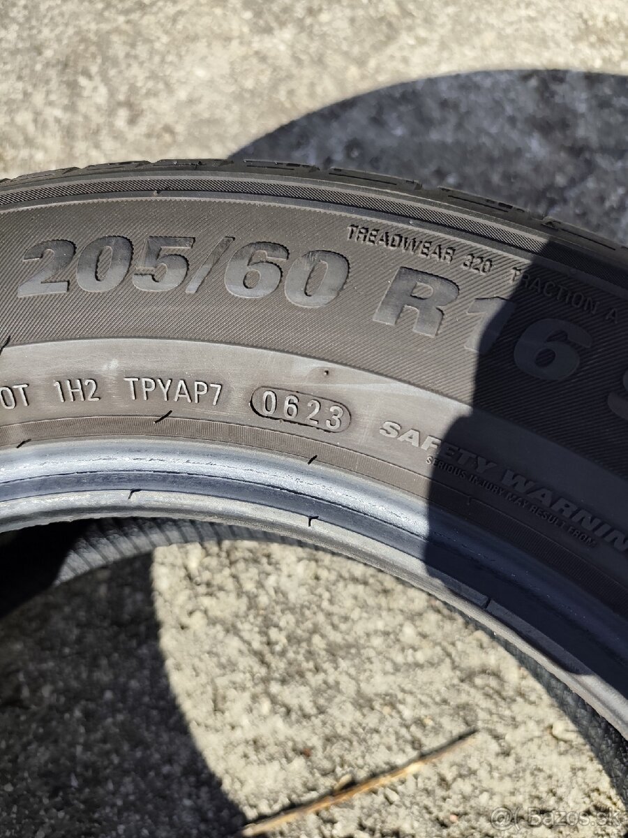 205/60R16 92V Kumho letná - 9