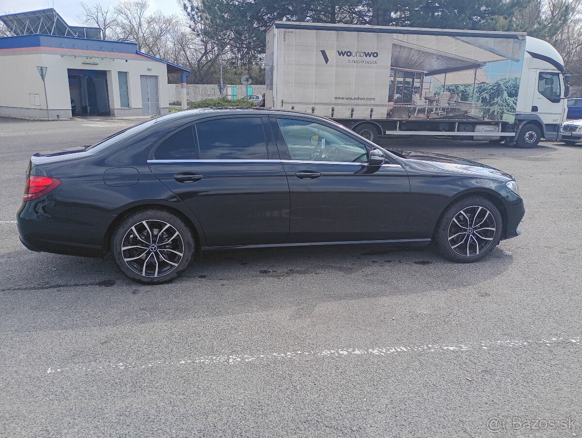 Predám Mercedes E220 ročník 2017 w213 - 9