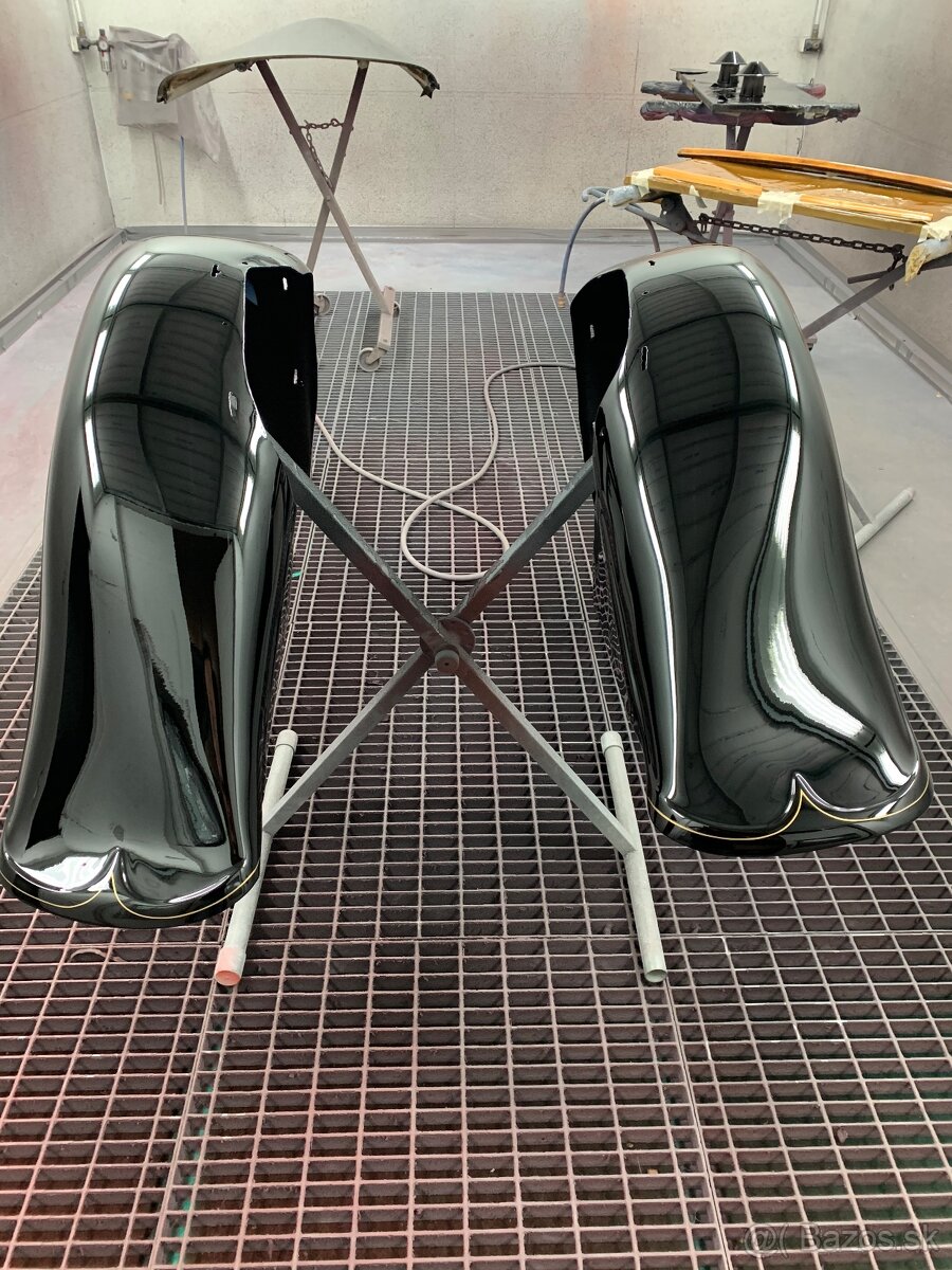 Lakovanie automobilov veteránov ,motoriek - 9