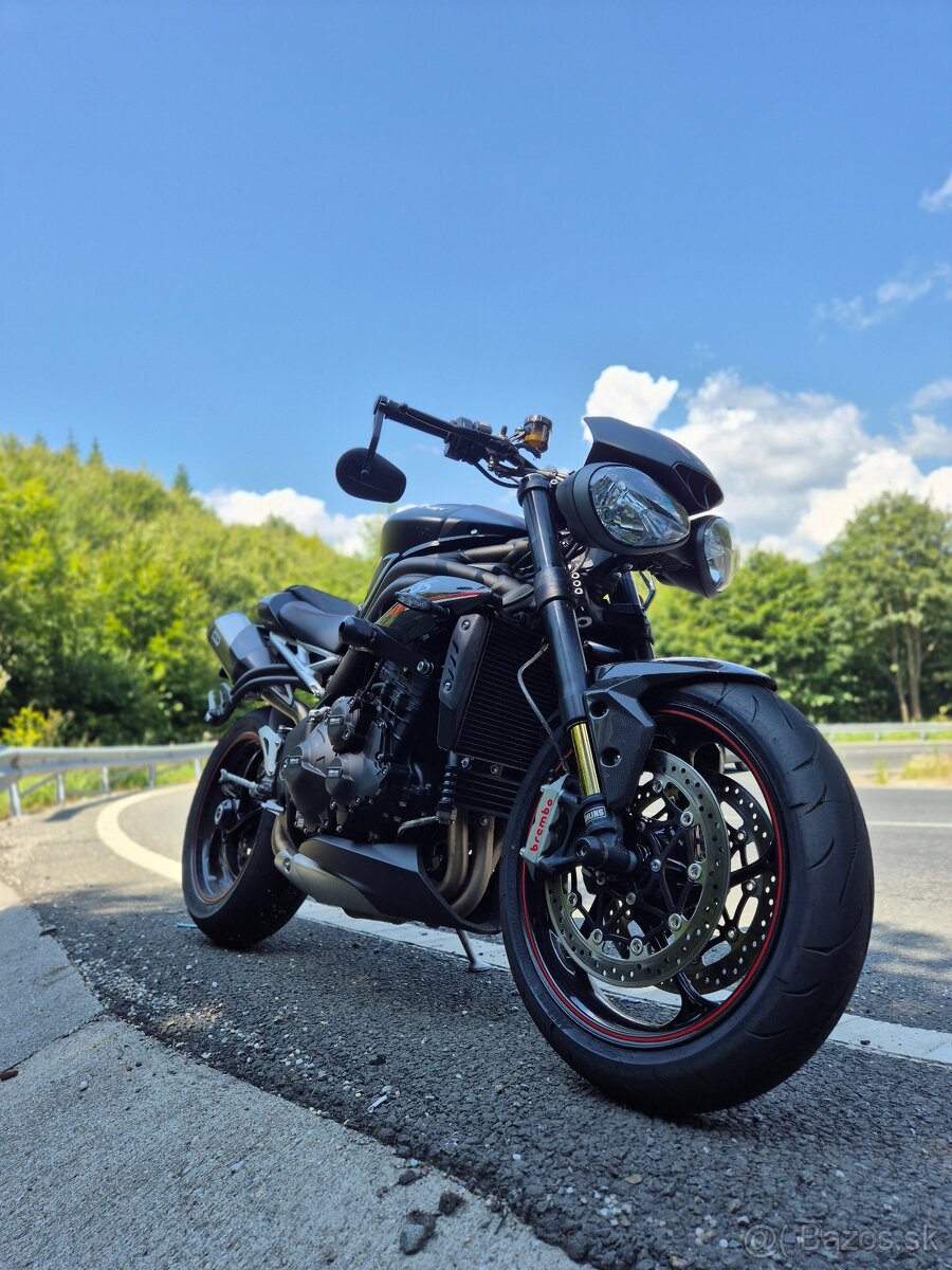Triumph Speed Triple RS 2020 - 9