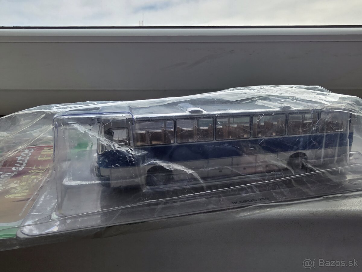 Predám modely autobusov 1:72 - 9