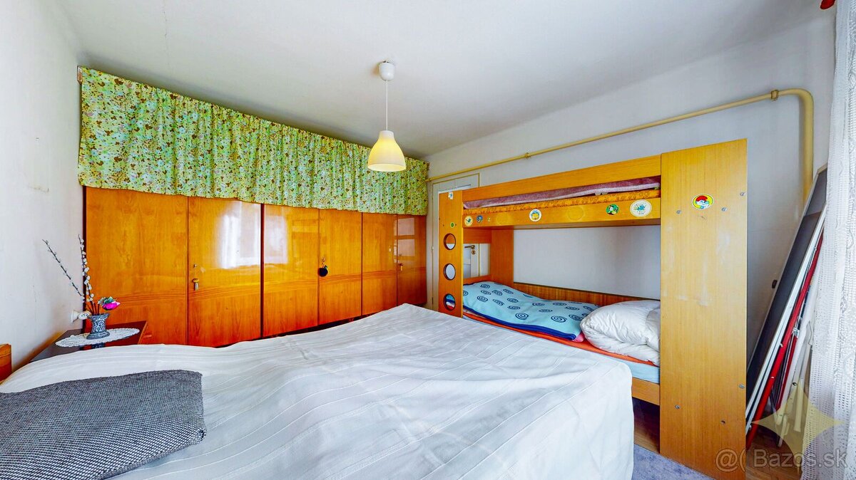 Na predaj 3-izbový byt v Cinobani časť Katarínska Huta, ul. - 9