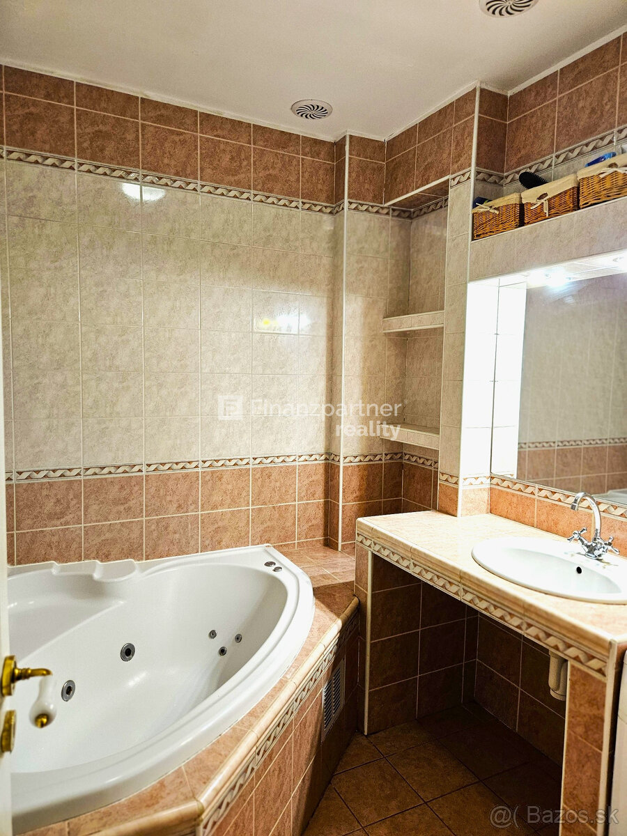 4izbový byt s 2 parkovacími miestami v Trnave - 9