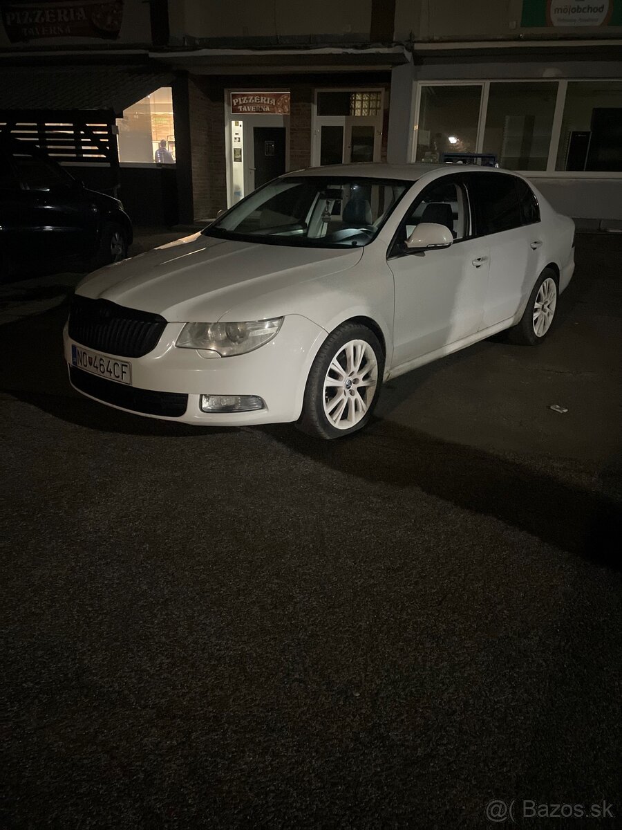 Predam Škoda Superb 2.0TDI 125KW DSG - 9