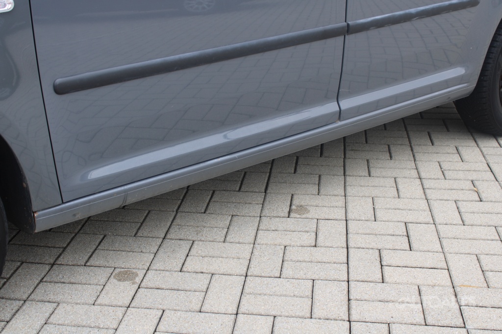 Volkswagen Caddy 1,6 TDi 75 kW BASIS - 9