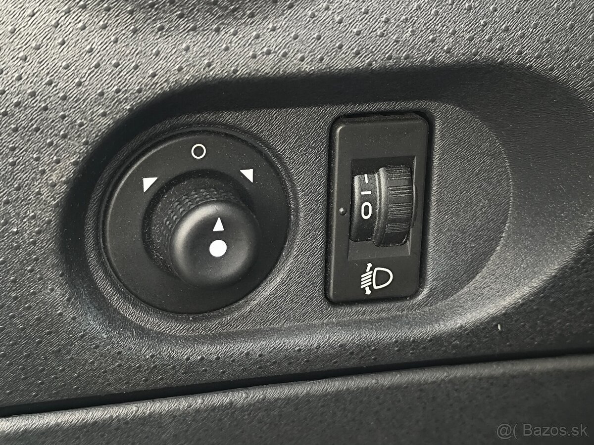 Citroën C3 _ Automat 1.4 16v - 9