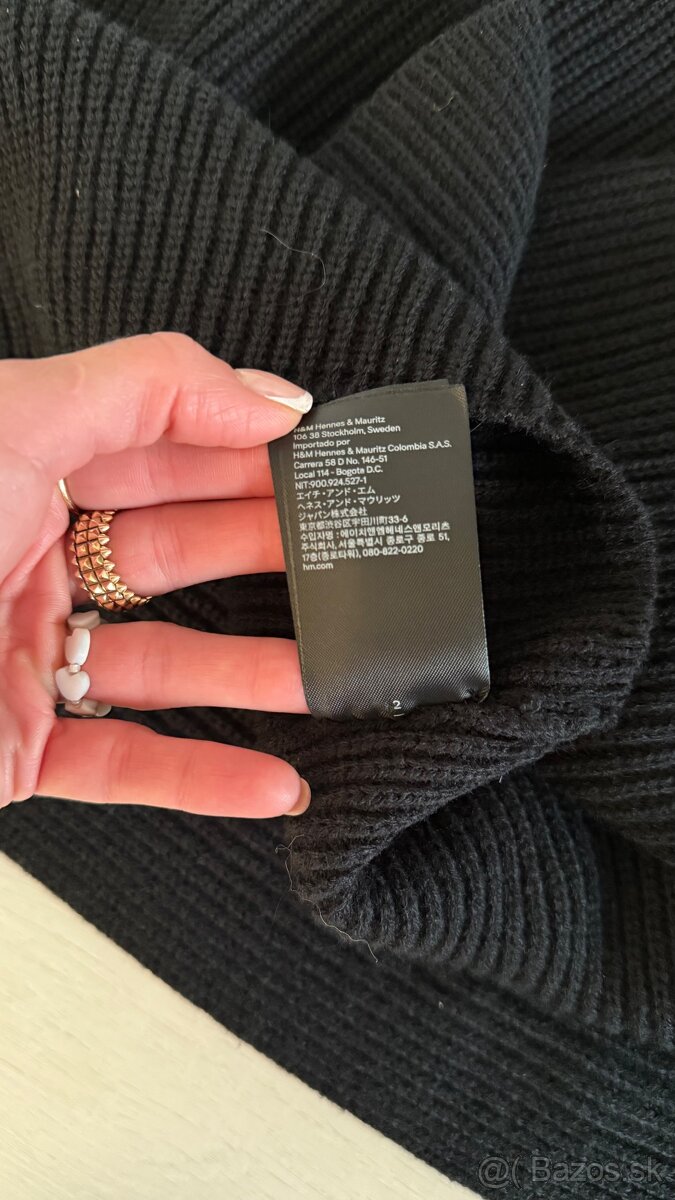 Čierne upletove pončo H&M - 9